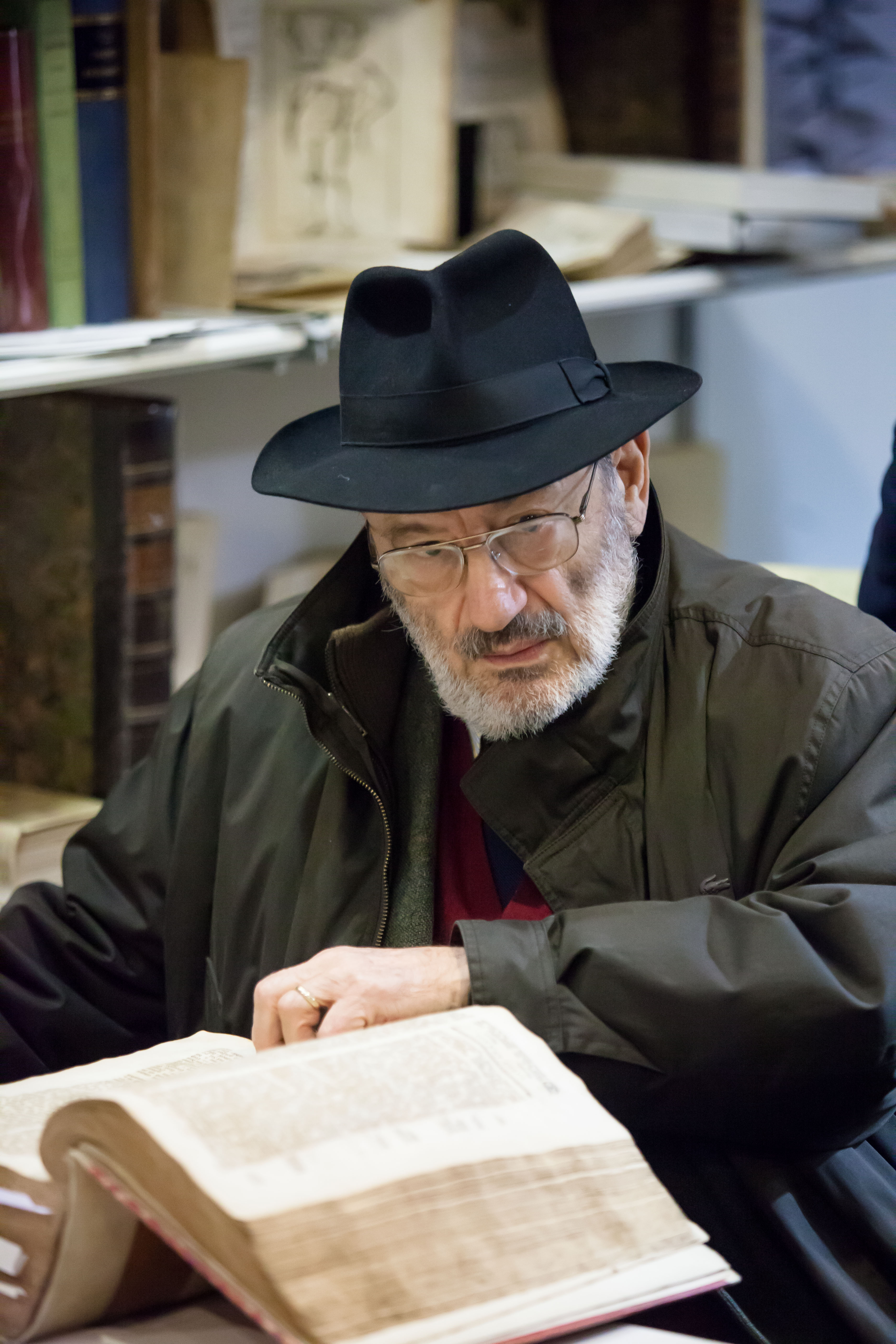Finalmente, nella Biblioteca Infinita, Umberto Eco potrà trovare il manoscritto del secondo libro della 'Poetica' di Aristotele