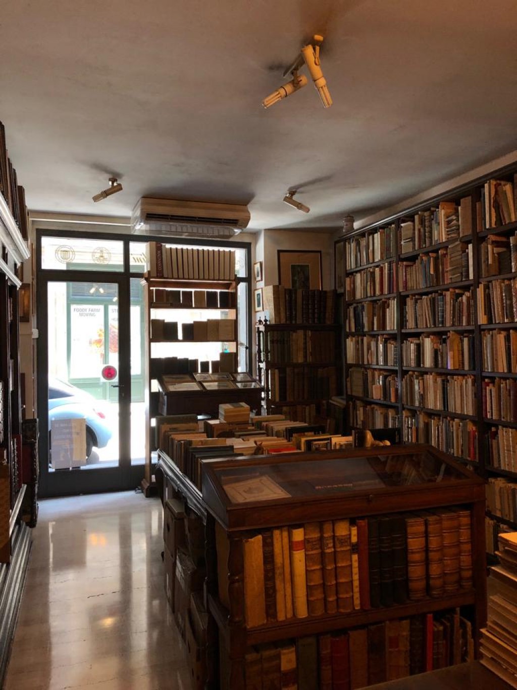 Cappellini Libreria Antiquaria di Gian Michele & Enrico Maria Pini